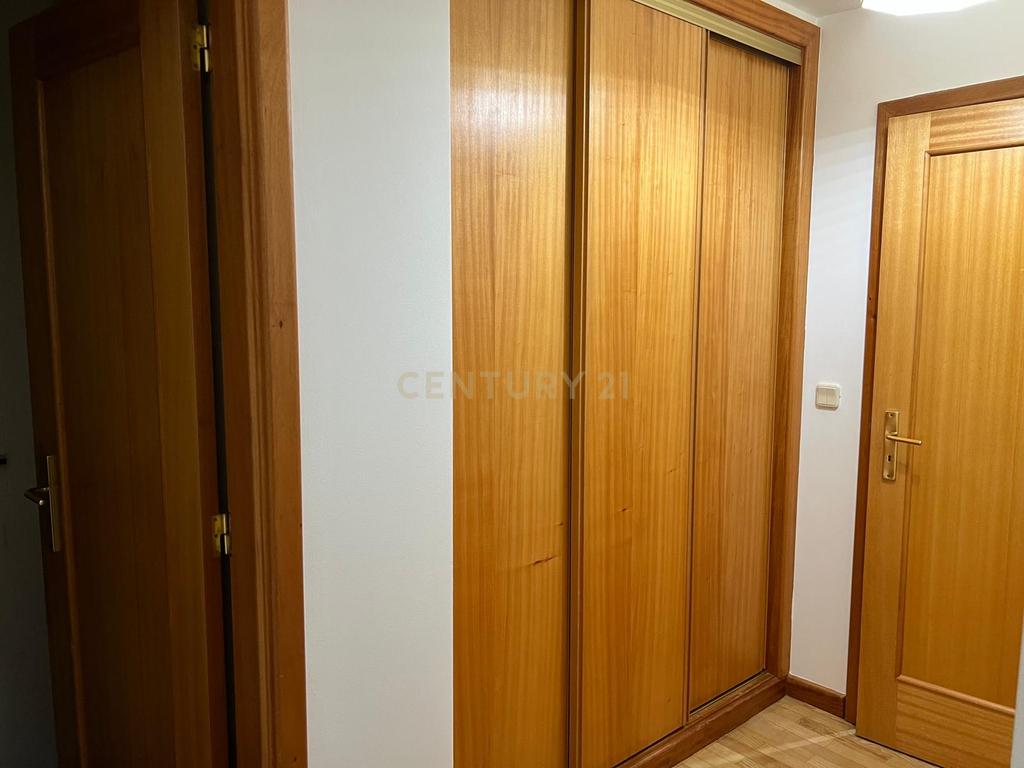 Apartamento T3 na Golegã – Conforto, Espaço e Localização Privilegiada - Image 12